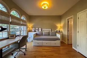 1120 Landings Overlook, Alpharetta, GA 30005 - Photo 4