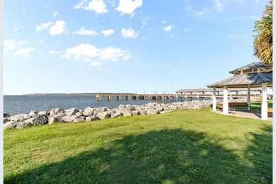 423 Palmetto Street, Saint Simons, GA 31522 - Photo 34