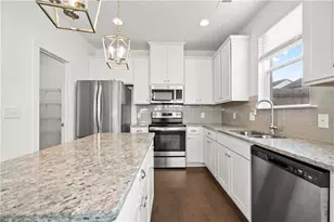 124 Auburn Woods Dr, Auburn, GA 30011 - Photo 14