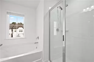 124 Auburn Woods Dr, Auburn, GA 30011 - Photo 26