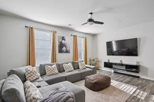 1300 Sweetbriar Cir, Atlanta, GA 30344 - Photo 12