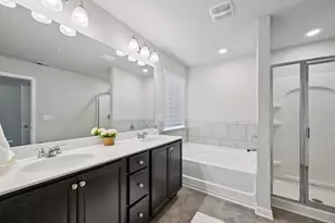 1300 Sweetbriar Cir, Atlanta, GA 30344 - Photo 18