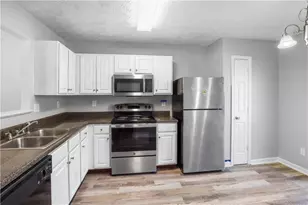 3882 Waldrop Ln, Decatur, GA 30034 - Photo 2