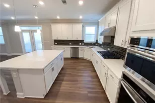 6375 Haystack Ct, Cumming, GA 30040 - Photo 2