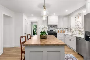 3549 Castlehill Ct, Tucker, GA 30084 - Photo 8