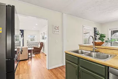 409 Cole Drive SW, Lilburn, GA 30047 - Photo 14