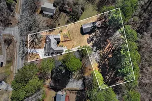 409 Cole Dr SW, Lilburn, GA 30047 - Photo 8