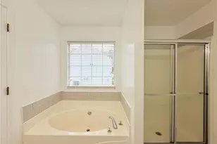 945 Sweet Mill Ln, Lawrenceville, GA 30045 - Photo 18