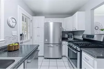 1010 Scott Boulevard #B1, Decatur, GA 30030 - Photo 2