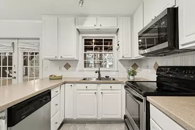 1101 Collier Road NW #N4, Atlanta, GA 30318 - Photo 16