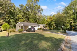 3751 Amber Rd NW, Atlanta, GA 30331 - Photo 2