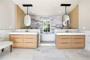 4730 Paran Valley NW, Atlanta, GA 30327 - Photo 16