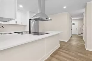 1559 Fieldgreen Overlook, Stone Mountain, GA 30088 - Photo 10