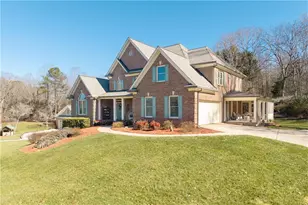 8015 Hurakan Creek Crossing, Cumming, GA 30028 - Photo 4