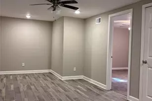 2834 Green Trail Dr, Atlanta, GA 30349 - Photo 10