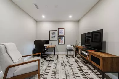 2425 Peachtree Road NE #1401, Atlanta, GA 30305 - Photo 32