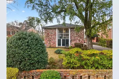 3668 Kingsboro Road NE #10, Atlanta, GA 30319 - Photo 4