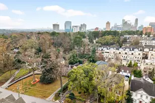 3668 Kingsboro Rd NE, Atlanta, GA 30319 - Photo 22