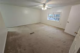 1252 Lawrenceville-Suwanee Rd, Lawrenceville, GA 30043 - Photo 10