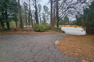 1252 Lawrenceville-Suwanee Rd, Lawrenceville, GA 30043 - Photo 18