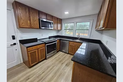 1252 Lawrenceville Suwanee Road, Lawrenceville, GA 30043 - Photo 2