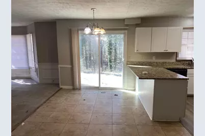 1720 Ridgefield Drive, Roswell, GA 30075 - Photo 4