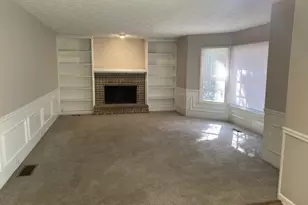 1720 Ridgefield Dr, Roswell, GA 30075 - Photo 2