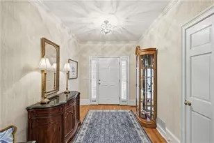 3170 Haynes Dr, Gainesville, GA 30506 - Photo 6