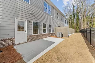 662 Sunstone Ln, Lawrenceville, GA 30043 - Photo 24