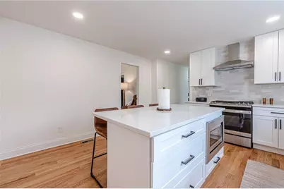 418 Mockingbird, Smyrna, GA 30082 - Photo 4