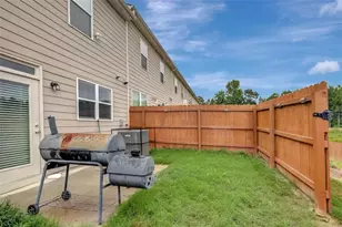 7753 Medieval St, Fairburn, GA 30213 - Photo 38