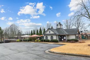 1975 Chattahoochee Dr, Duluth, GA 30097 - Photo 44