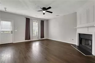 2732 Ashleigh Ln, Alpharetta, GA 30004 - Photo 2