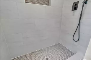 8949 Raven Dr, Jonesboro, GA 30238 - Photo 18