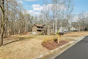 3470 Hill Ln, Acworth, GA 30102 - Photo 4