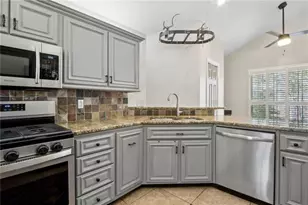 6604 Windbrook Way, Flowery Branch, GA 30542 - Photo 22