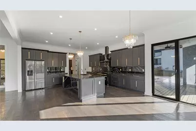 208 Indian Hills Trail, Marietta, GA 30068 - Photo 10