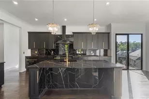 208 Indian Hills Trail, Marietta, GA 30068 - Photo 6