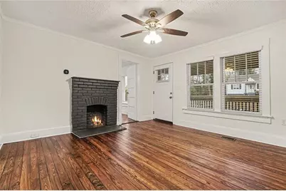 2047 McPherson Drive, East Point, GA 30344 - Photo 8