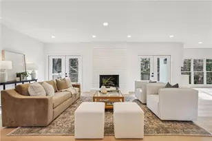 110 Vistacrest Way, Roswell, GA 30075 - Photo 4