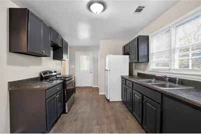 1826 County Line Road SW, Atlanta, GA 30331 - Photo 16