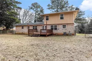 2507 Robin Hood Pl, Marietta, GA 30068 - Photo 24