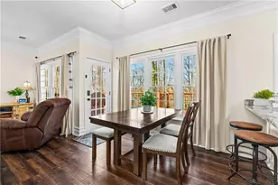 3095 Ivey Oaks Ln, Roswell, GA 30076 - Photo 8