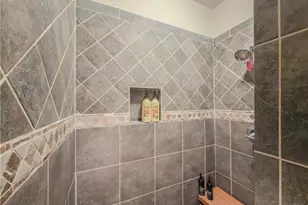 410 Caldwell Ln, Hoschton, GA 30548 - Photo 38