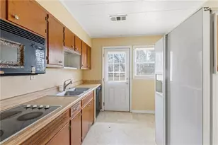 267 Nancy St, Winder, GA 30680 - Photo 12