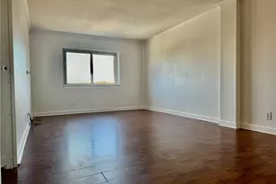 2285 Peachtree Rd NE, Atlanta, GA 30309 - Photo 4