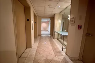 2285 Peachtree Rd NE, Atlanta, GA 30309 - Photo 16