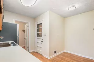 3924 Barr Cir, Tucker, GA 30084 - Photo 18