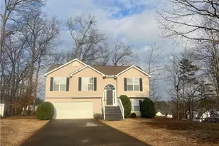 97 Kensington Ct, Commerce, GA 30529 - Photo 4