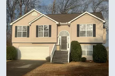 97 Kensington Court, Commerce, GA 30529 - Photo 1